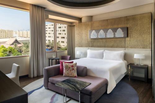 The Westin Doha Hotel & Spa in Al Jadeed / Al Nasr The Westin Doha Hotel & Spa in Al Jadeed / Al Nasr