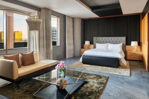 The Westin Doha Hotel & Spa in Al Jadeed / Al Nasr The Westin Doha Hotel & Spa in Al Jadeed / Al Nasr