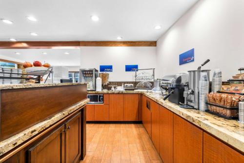 餐飲選擇, 德利福特伍德貝斯特韋斯特酒店 (Best Western Driftwood Inn) in 愛達荷福爾斯 餐飲選擇, 德利福特伍德貝斯特韋斯特酒店 (Best Western Driftwood Inn) in 愛達荷福爾斯