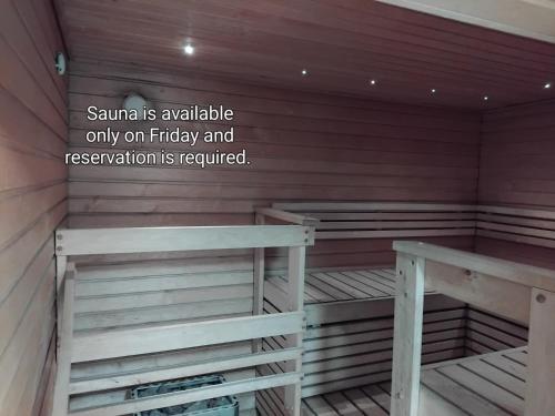 Szauna, Kupittaanpuiston asunto in Luostarinmaki Szauna, Kupittaanpuiston asunto in Luostarinmaki