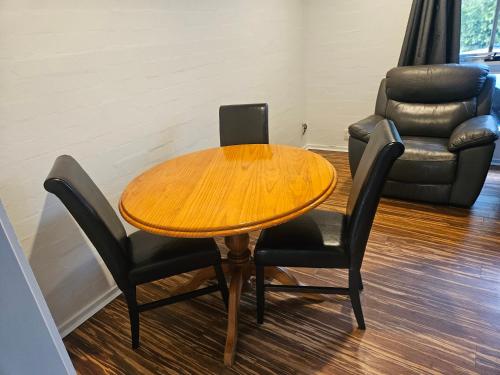 Facilities, Bright, central and private home in Frankston in Frankston Facilities, Bright, central and private home in Frankston in Frankston