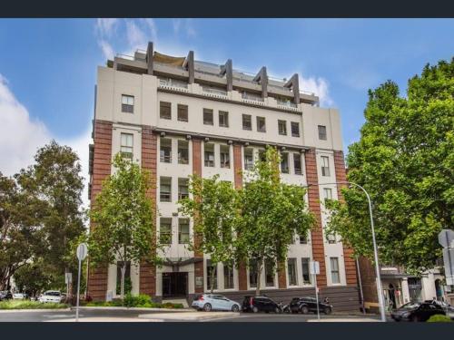 Eksterijer hotela, Surry Hills Loft-Style Heritage 1BR - Indoor Pool, Sauna & Gym in Surry Hills Eksterijer hotela, Surry Hills Loft-Style Heritage 1BR - Indoor Pool, Sauna & Gym in Surry Hills