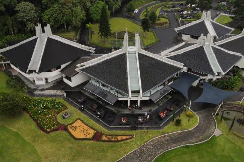 A szálláshely kívülről, Handara Golf & Resort Bali in Bedugul A szálláshely kívülről, Handara Golf & Resort Bali in Bedugul