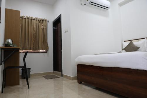 Innzoy Hotels - TNGO Colony near Salar Jung Museum Innzoy Hotels - TNGO Colony near Salar Jung Museum
