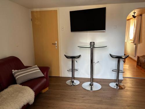 Kirchenrüttiweg 1 (Kirchenruttiweg 1) in Burglen Kirchenrüttiweg 1 (Kirchenruttiweg 1) in Burglen