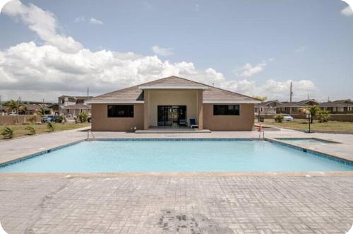Pemandangan, Barefoot Bliss Short Term Rental with pool in Colbeck Manor in Claremont Pemandangan, Barefoot Bliss Short Term Rental with pool in Colbeck Manor in Claremont