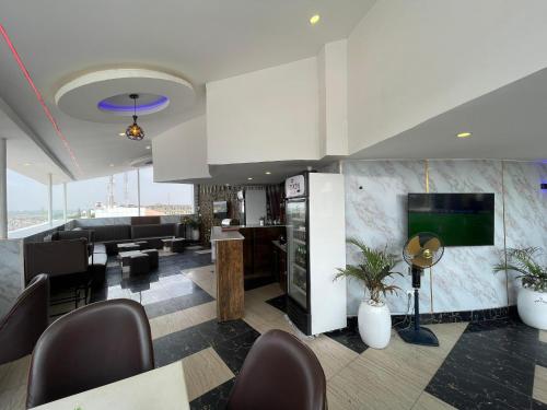 Presken Hotel at International Airport Road in Lagos Presken Hotel at International Airport Road in Lagos