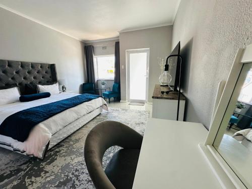 Central Bachelor Apartment - Sea Point