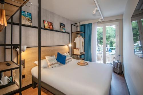 balkon/terras, Ibis Roquebrune Cap Martin in Menton balkon/terras, Ibis Roquebrune Cap Martin in Menton