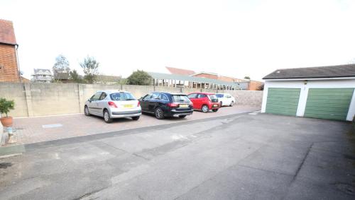 All Seasons Guest House near Magdalen College All Seasons Guest House near Magdalen College