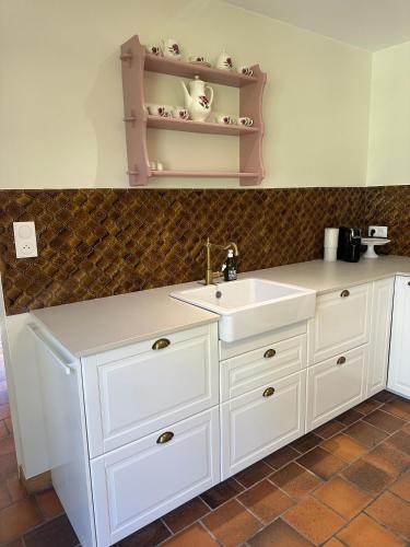 Kitchen, Le Peruguet - maison avec piscine et bois prive in La Roquille Kitchen, Le Peruguet - maison avec piscine et bois prive in La Roquille
