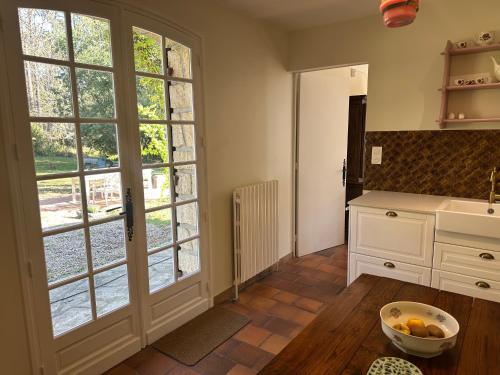 Le Peruguet - maison avec piscine et bois prive in La Roquille Le Peruguet - maison avec piscine et bois prive in La Roquille