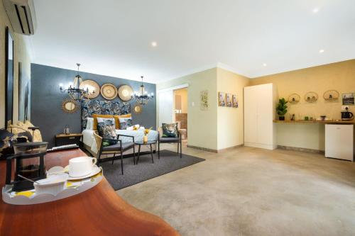 кухня, Zabini Lodge and Game Drives in Нельспруйт кухня, Zabini Lodge and Game Drives in Нельспруйт