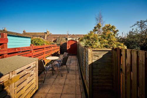 Kert, Blairgowrie - Cosy terraced cottage sleeps 4 in Blairgowrie Városközpont Kert, Blairgowrie - Cosy terraced cottage sleeps 4 in Blairgowrie Városközpont