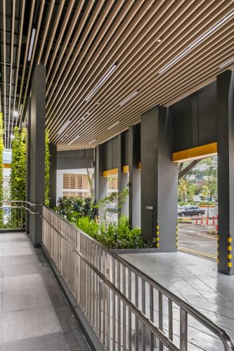 Entrance, Beverly Hotels Elements in Kallang Entrance, Beverly Hotels Elements in Kallang