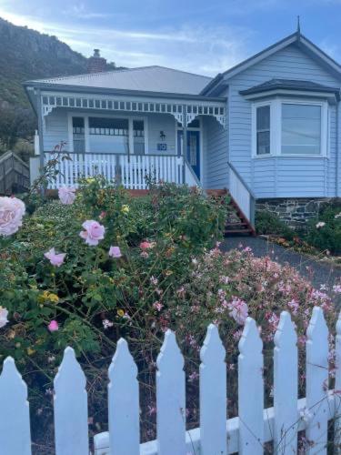 Number 10 -Queen Room with b/fast in Stanley Number 10 -Queen Room with b/fast in Stanley