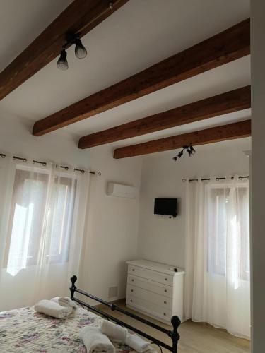 Bed breakfast L'AMICO in Fertilia Bed breakfast L'AMICO in Fertilia