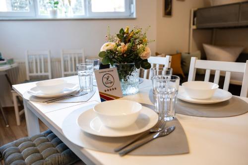 Létesítmények, Fe Wo Europa Park - Straßburg - Colmar - Klimaanlage- Wallbox in Schwanau Létesítmények, Fe Wo Europa Park - Straßburg - Colmar - Klimaanlage- Wallbox in Schwanau