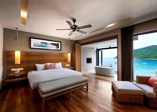 The Taaras Beach & Spa Resort in Redang Island The Taaras Beach & Spa Resort in Redang Island