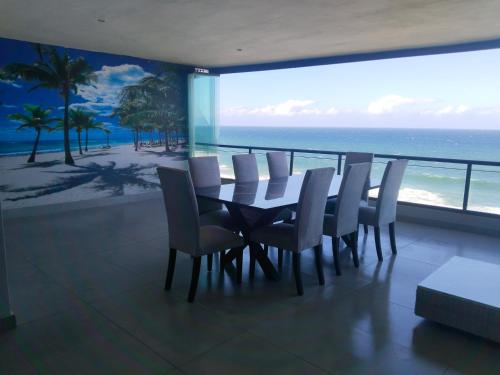 Terraza/balcón, 504 Coral Reef in La- Mercy Terraza/balcón, 504 Coral Reef in La- Mercy