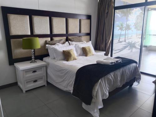 504 Coral Reef in La- Mercy 504 Coral Reef in La- Mercy