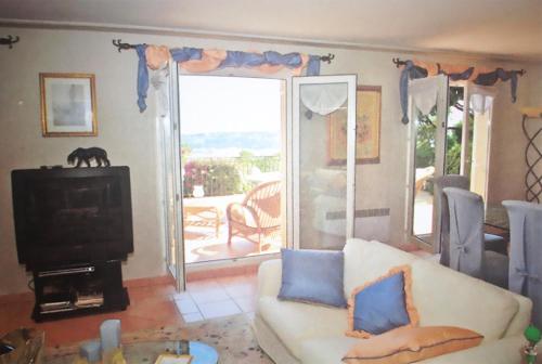 Bar/lounge, Villa Ginevra in Menton Bar/lounge, Villa Ginevra in Menton