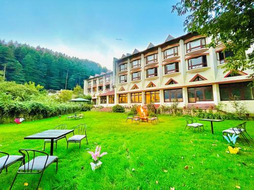 Sagar Heritage Resort, Near Mall Road Manali in Old Manali Sagar Heritage Resort, Near Mall Road Manali in Old Manali