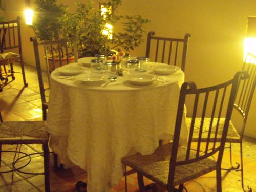 Olga Querida B&B Hostal in กวาดาลาฮารา Olga Querida B&B Hostal in กวาดาลาฮารา