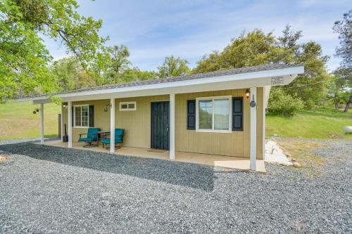 Coulterville Home with Gazebo Near Lakes and Hiking! in Coulterville (CA) Coulterville Home with Gazebo Near Lakes and Hiking! in Coulterville (CA)