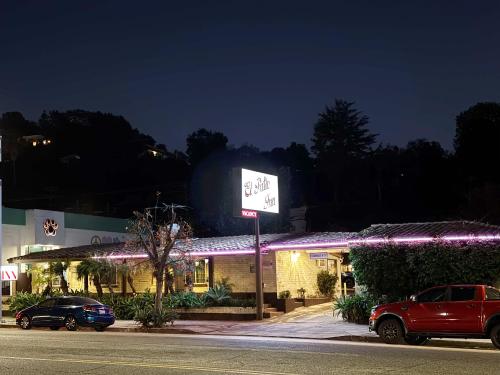 Exterior view, El Patio Inn - Near Universal Studios Hollywood in Universal City Exterior view, El Patio Inn - Near Universal Studios Hollywood in Universal City