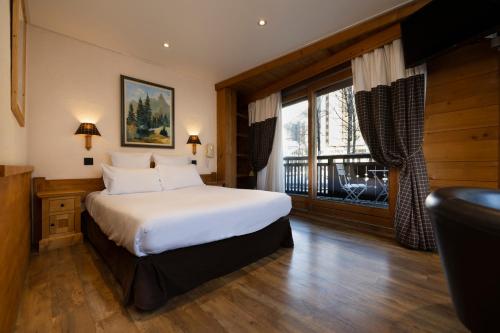 Hotel de l'Arve in Chamonix-Mont-Blanc Hotel de l'Arve in Chamonix-Mont-Blanc