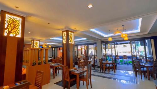Restaurant, Champlung Mas Hotel near Kuta Beach Restaurant, Champlung Mas Hotel near Kuta Beach