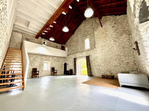 Szórakozási lehetőségek, Fraîcheur garantie château perché avec rivière privée en pleine nature (Fraicheur garantie chateau perche avec riviere privee en pleine nature) in Ornolac Ussat Les Bains Szórakozási lehetőségek, Fraîcheur garantie château perché avec rivière privée en pleine nature (Fraicheur garantie chateau perche avec riviere privee en pleine nature) in Ornolac Ussat Les Bains