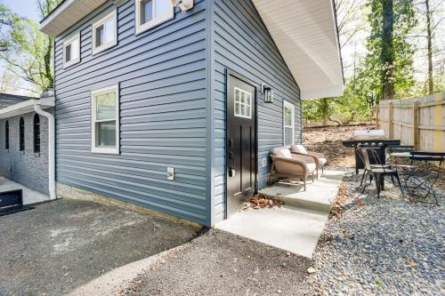 5 Mi to National Harbor Stylish Apt with Patio! in Oxon Hill (Maryland) 5 Mi to National Harbor Stylish Apt with Patio! in Oxon Hill (Maryland)
