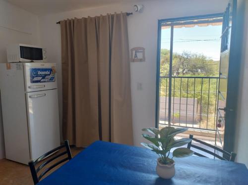 Παροχές, El Tata in Φρίας Παροχές, El Tata in Φρίας