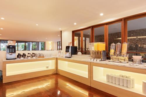 Facilities, Jomtien Thani Hotel near Immigration Office Facilities, Jomtien Thani Hotel near Immigration Office