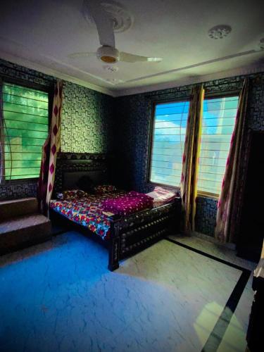 PATRATA HILLS hotel & guest house in Murree PATRATA HILLS hotel & guest house in Murree
