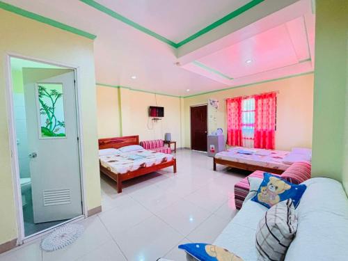 La Fela Pension House in Oslob La Fela Pension House in Oslob