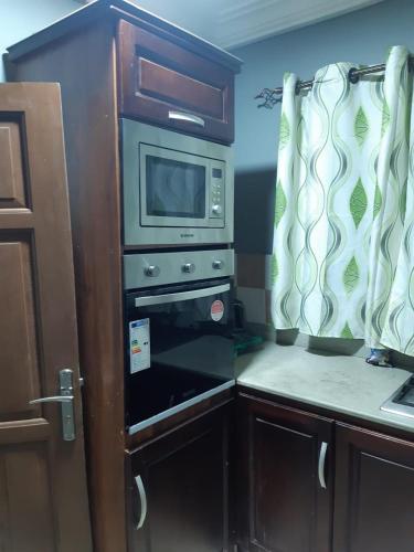 Oyibi New furnished house - Charming 3 Bedroom in Aburi Oyibi New furnished house - Charming 3 Bedroom in Aburi
