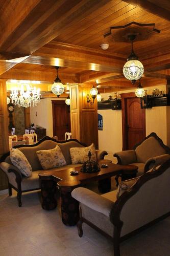 Divan in Plav Divan in Plav