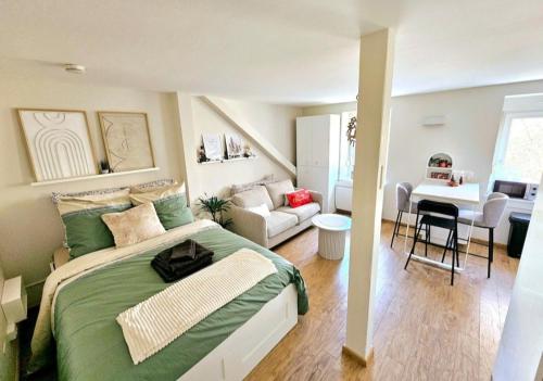 Studio tout confort proche gare et centre-ville