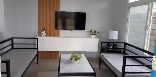The Pacific Cove Villa in Dinalungan (Aurora) The Pacific Cove Villa in Dinalungan (Aurora)