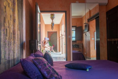 Chambre Taza, Riad 1 Couple only au village naturiste