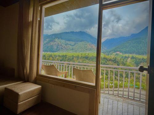 شرفة/ تراس, Orchard Heights, Manali in Baror شرفة/ تراس, Orchard Heights, Manali in Baror