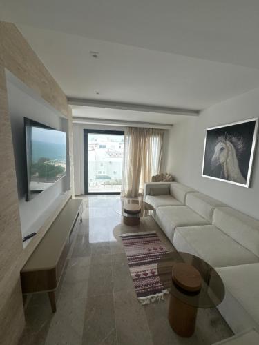 Beach view luxury penthouse in Gammarth in Ла-Марса Beach view luxury penthouse in Gammarth in Ла-Марса