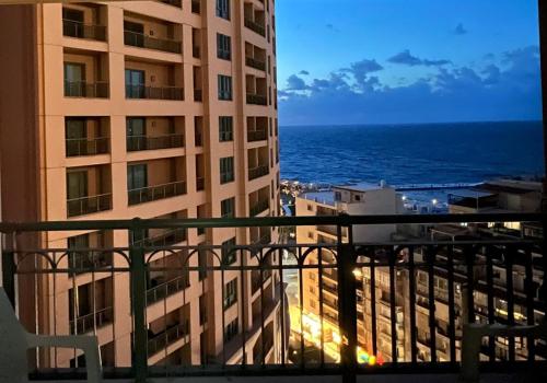 Luxury 2 bedroom Sea View Apartment in San Stefano residential complex
