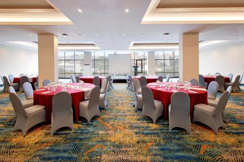 Meeting room / ballrooms, Aston Inn Pantai Losari Makassar in Makassar Meeting room / ballrooms, Aston Inn Pantai Losari Makassar in Makassar
