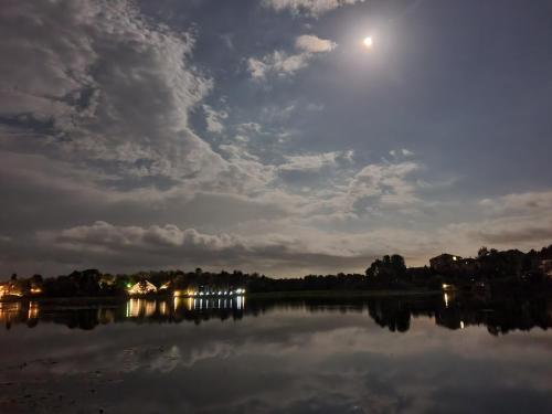 Lakehouse Izvorani in Ciofliceni Lakehouse Izvorani in Ciofliceni