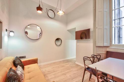Bel appartement 3 chambres proche Opera near Maison des Canuts Bel appartement 3 chambres proche Opera near Maison des Canuts
