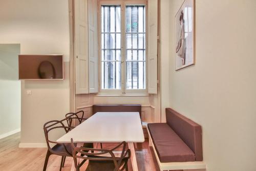 Bel appartement 3 chambres proche Opera near Maison des Canuts Bel appartement 3 chambres proche Opera near Maison des Canuts